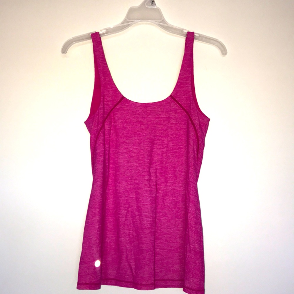LULULEMON Athletic Top w/ Built In Bra
